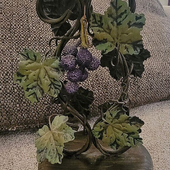 #Wrought Iron Tea Candle Holder Ivy Grapes with Frosted Glass Lampshade - Picture 4 of 7